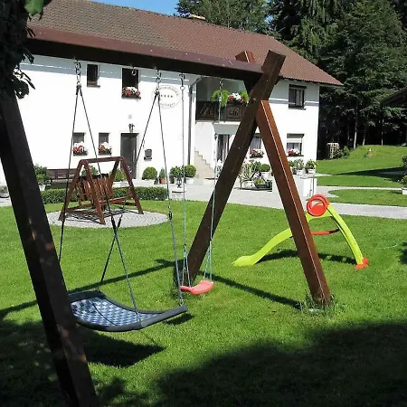Hopfinger Apartment